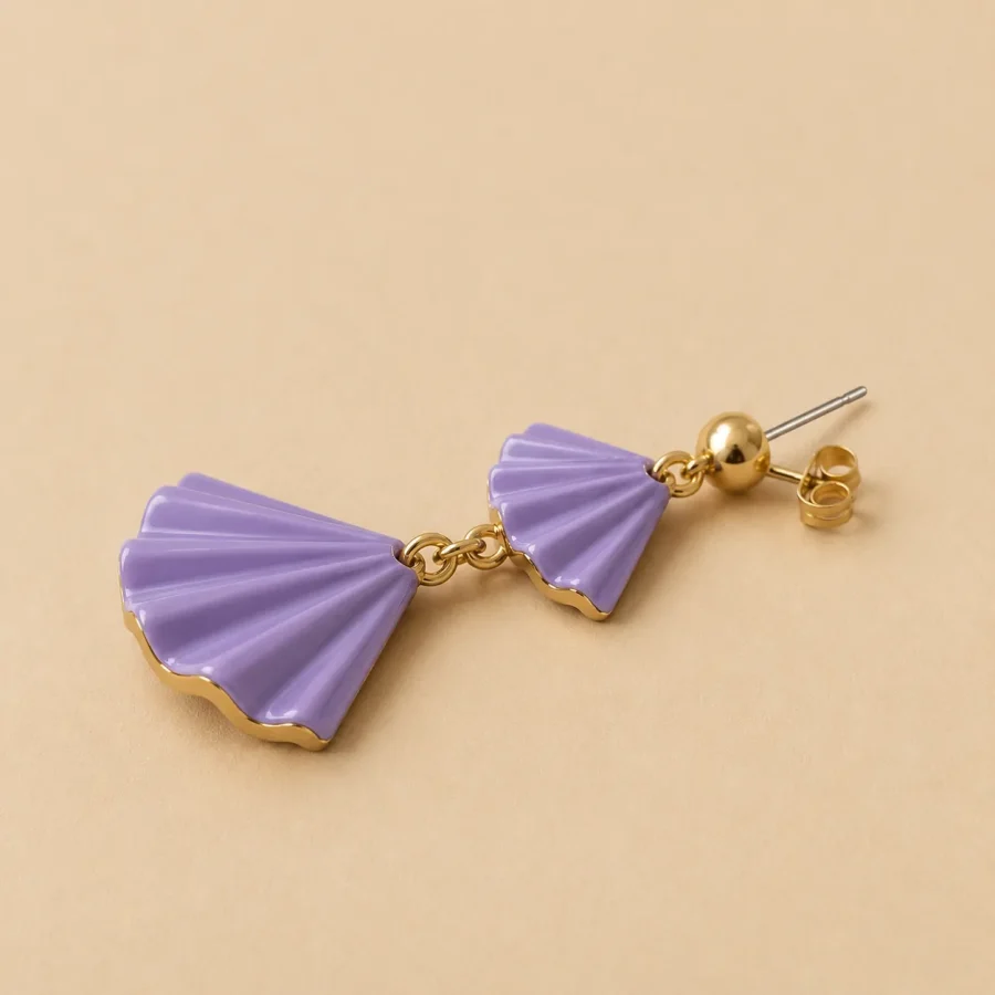 Fan Cascade Earrings · Wisteria, close-up of the detail